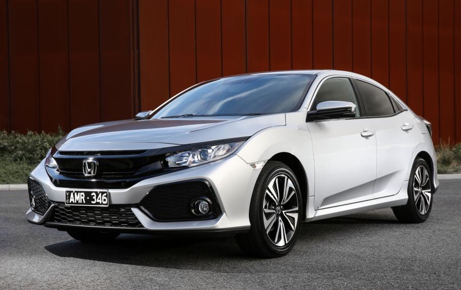  Honda Civic VTi-L Hatchback 2017 года  (AU) (фото 21 из 40)